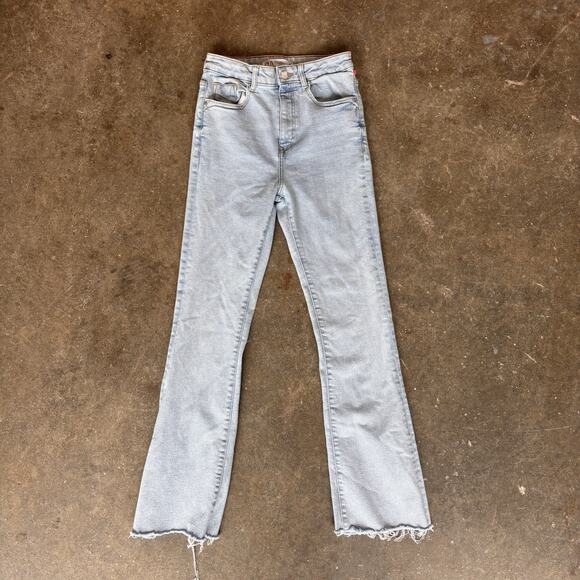 Zara Light Wash Bootcut Frayed Jeans Women’s Size 4 - Picture 1 of 8